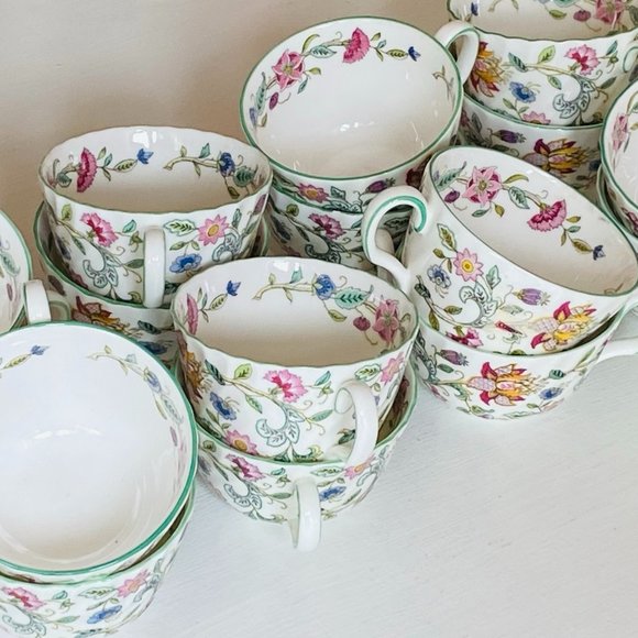 14 Royal Doulton Haddon Hall Minton Tea Cups - Picture 4 of 16